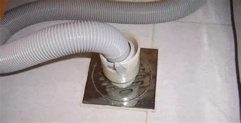 洗衣機(jī)烘干機(jī)一體機(jī)上下水怎么接,洗衣機(jī)烘干機(jī)一體機(jī)縮略圖