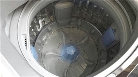 洗衣機(jī)不脫水了是怎么回事(洗衣機(jī)不脫水了是怎么回事視頻)縮略圖