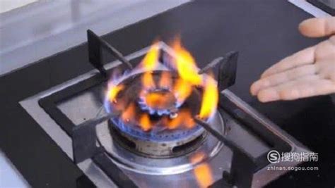 燃?xì)庠畲蚧饑}噠噠響打不著,燃?xì)庠畲蚧饑}噠噠響打不著是沒(méi)電了嗎縮略圖