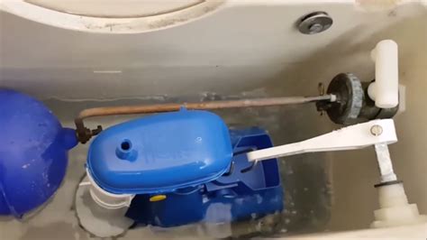 抽水馬桶水箱配件拆裝視頻(抽水馬桶安裝方法教程)縮略圖
