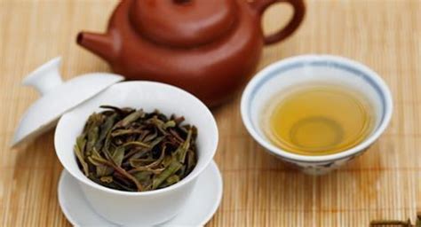 普洱生茶與熟茶的區別,普洱生茶與熟茶的區別哪個好縮略圖