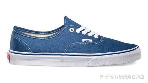 萬斯和vans有什么區別,萬斯和vans有什么區別嗎縮略圖