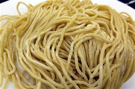 竹升面熱量高嗎,竹升面的熱量高嗎縮略圖