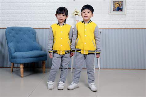 運(yùn)動服套裝,運(yùn)動服套裝女最新款縮略圖