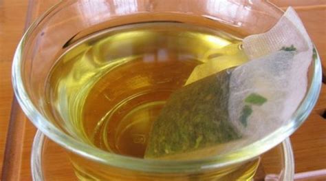回春草泡水喝的正確方法(回春草泡水喝的正確方法和功效)縮略圖