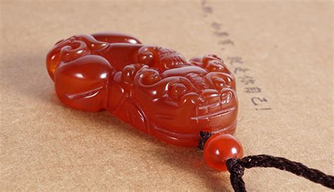 紅玉髓價格大概多少,紅玉髓的寓意和禁忌縮略圖