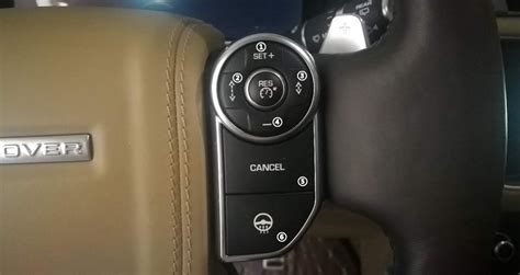 路虎車標(biāo)方向盤圖片(路虎車標(biāo)方向盤)縮略圖