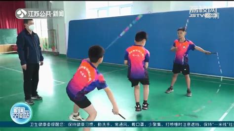 花式跳繩小學(xué)生,花式跳繩小學(xué)生視頻縮略圖