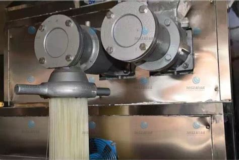 米線機械設備廠家直銷多少錢(米線機械設備廠家直銷多少錢一臺)縮略圖