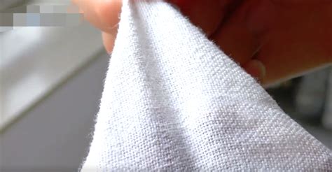 真絲衣服泛白的補(bǔ)救辦法,真絲衣服洗了發(fā)白用啥方法補(bǔ)救縮略圖