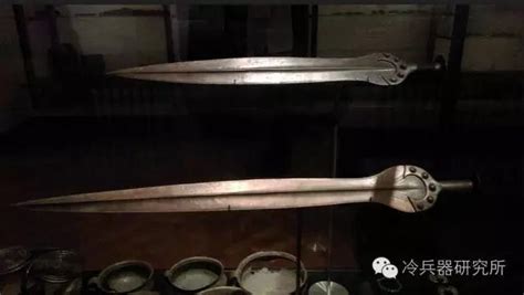 青銅劍出現(xiàn)在哪個朝代(青銅劍一般是哪個朝代的)縮略圖