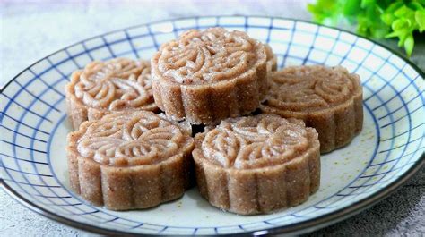 八珍糕堅(jiān)持吃了三個(gè)月真實(shí)效果(成人吃八珍糕一天吃幾塊才有效果)縮略圖