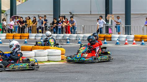 卡丁車游樂(lè)場(chǎng)需要哪些證件(室外卡丁車場(chǎng)地投資多少錢)縮略圖