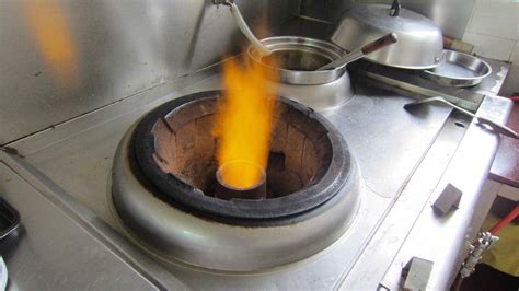 醇基燃料和液化氣哪個(gè)安全(醇基燃料和液化氣哪個(gè)安全性好)縮略圖