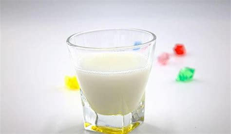 舒化奶的好處和壞處(舒化奶和純牛奶哪個更有營養(yǎng))縮略圖