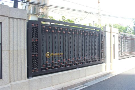 鐵藝圍欄門(mén)圖片大全圖冊(cè),鐵藝圍欄門(mén)圖片大全圖冊(cè)高清縮略圖