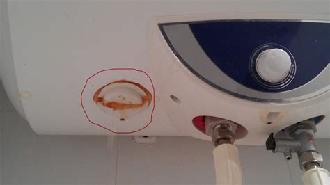 電熱水器怎樣清理里面的污水(電熱水器怎樣清理里面的污水視頻)縮略圖