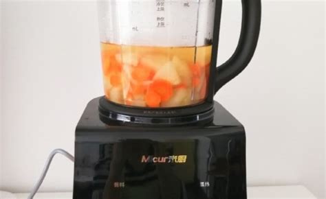 蘋果汁破壁機(jī)做法(蘋果汁破壁機(jī)做法放多少水)縮略圖