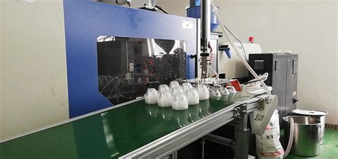 一次性餐具生產(chǎn)廠家,一次性餐具生產(chǎn)廠家聯(lián)系電話縮略圖
