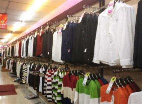 中老年服裝批發廠家拿貨(中老年服裝批發廠家拿貨渠道)縮略圖