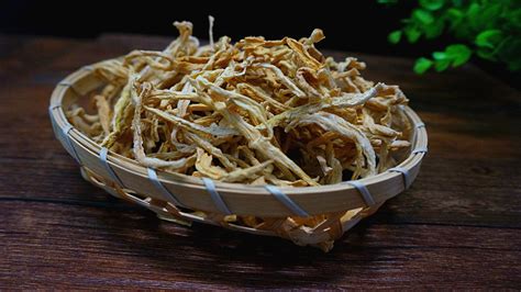 蘿卜干的家常做法(蘿卜干的家常做法簡單又好吃)縮略圖